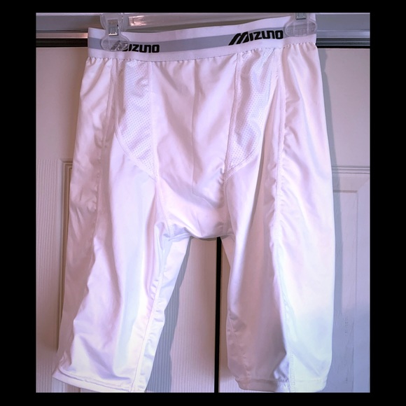 Mizuno Other - 🔴 Mizuno’s sliding shorts